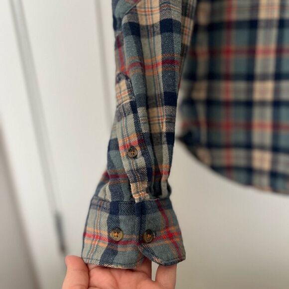 Denim & Flower Mens Shirt Large Flannel Button Down Plaid Long Sleeve Blue Red - Picture 5 of 12